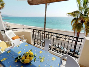 Superbe 3P en bord de mer avec terrasse et garage à Menton - FR-1-196-248